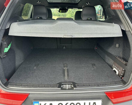 Красный Вольво XC40, объемом двигателя 1.97 л и пробегом 51 тыс. км за 42700 $, фото 26 на Automoto.ua