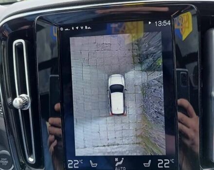 Красный Вольво XC40, объемом двигателя 1.97 л и пробегом 24 тыс. км за 38600 $, фото 14 на Automoto.ua