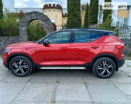 Красный Вольво XC40, объемом двигателя 1.97 л и пробегом 24 тыс. км за 38600 $, фото 8 на Automoto.ua