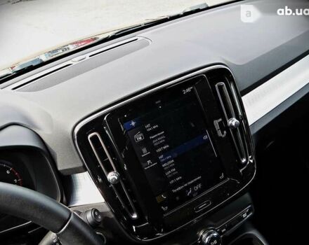 Вольво XC40 2019 в Черкассах на Automoto.ua Вольво XC40, объемом двигателя 2 л и пробегом 44 тыс. км за 30500 $, фото 15 на Automoto.ua