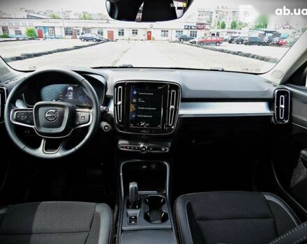 Вольво XC40 2019 в Черкассах на Automoto.ua Вольво XC40, объемом двигателя 2 л и пробегом 44 тыс. км за 30500 $, фото 22 на Automoto.ua
