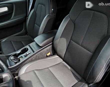 Вольво XC40 2019 в Черкассах на Automoto.ua Вольво XC40, объемом двигателя 2 л и пробегом 44 тыс. км за 30500 $, фото 10 на Automoto.ua