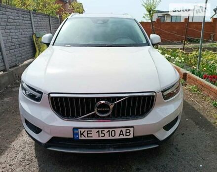 Вольво XC40, объемом двигателя 1.97 л и пробегом 52 тыс. км за 24500 $, фото 1 на Automoto.ua