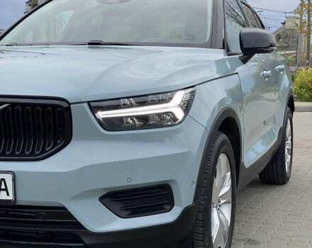 Вольво XC40, объемом двигателя 1.97 л и пробегом 17 тыс. км за 32500 $, фото 23 на Automoto.ua