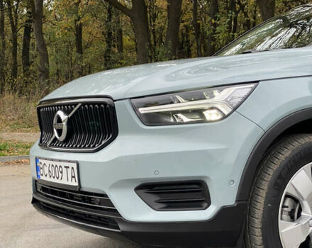 Вольво XC40, объемом двигателя 1.97 л и пробегом 17 тыс. км за 32500 $, фото 14 на Automoto.ua