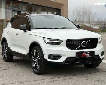 Вольво XC40, об'ємом двигуна 2 л та пробігом 78 тис. км за 25800 $, фото 17 на Automoto.ua
