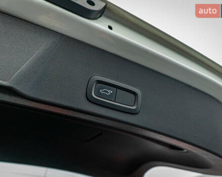 Вольво XC40 2019 в Киеве на Automoto.ua Вольво XC40, объемом двигателя 2 л и пробегом 194 тыс. км за 25832 $, фото 7 на Automoto.ua
