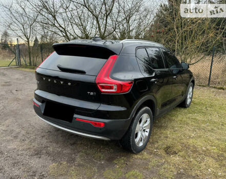 Вольво XC40, объемом двигателя 2 л и пробегом 84 тыс. км за 23999 $, фото 3 на Automoto.ua