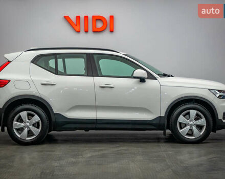 Вольво XC40 2019 в Киеве на Automoto.ua Вольво XC40, объемом двигателя 2 л и пробегом 194 тыс. км за 25832 $, фото 3 на Automoto.ua