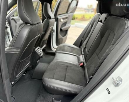 Вольво XC40, об'ємом двигуна 2 л та пробігом 78 тис. км за 25800 $, фото 28 на Automoto.ua