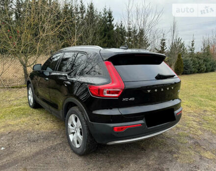 Вольво XC40, объемом двигателя 2 л и пробегом 84 тыс. км за 23999 $, фото 5 на Automoto.ua