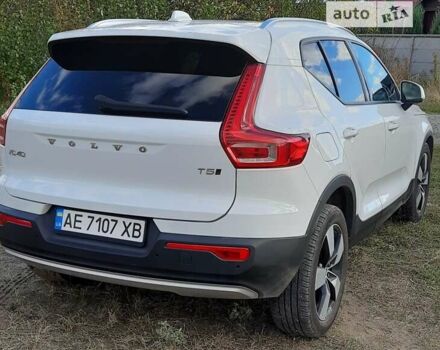 Вольво XC40, объемом двигателя 1.97 л и пробегом 35 тыс. км за 27300 $, фото 16 на Automoto.ua