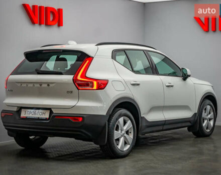 Вольво XC40 2019 в Киеве на Automoto.ua Вольво XC40, объемом двигателя 2 л и пробегом 194 тыс. км за 25832 $, фото 1 на Automoto.ua