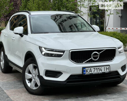 Вольво XC40, объемом двигателя 1.48 л и пробегом 57 тыс. км за 28950 $, фото 16 на Automoto.ua