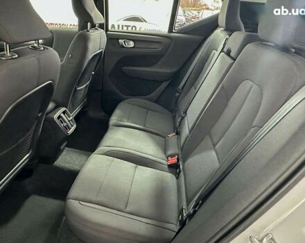 Вольво XC40, объемом двигателя 2 л и пробегом 194 тыс. км за 24850 $, фото 11 на Automoto.ua