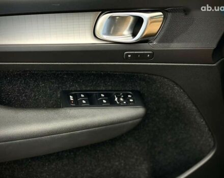 Вольво XC40, объемом двигателя 2 л и пробегом 73 тыс. км за 24500 $, фото 10 на Automoto.ua