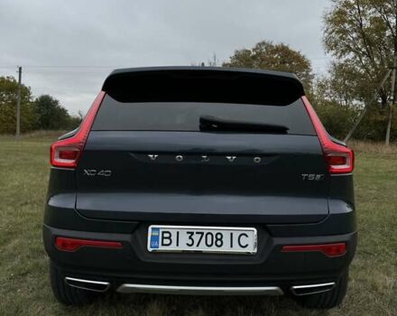 Вольво XC40, объемом двигателя 1.97 л и пробегом 31 тыс. км за 29900 $, фото 5 на Automoto.ua