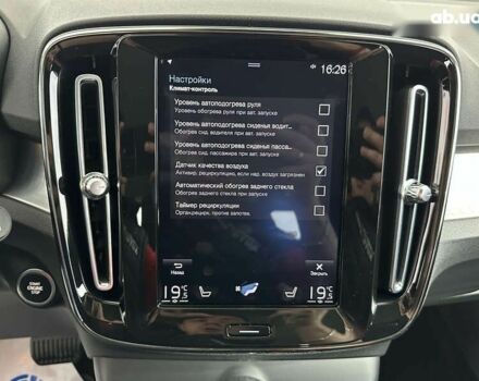 Вольво XC40, объемом двигателя 2 л и пробегом 194 тыс. км за 24850 $, фото 29 на Automoto.ua