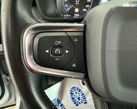 Вольво XC40, объемом двигателя 2 л и пробегом 194 тыс. км за 24850 $, фото 19 на Automoto.ua