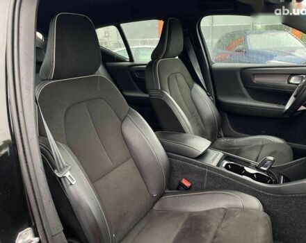 Вольво XC40, объемом двигателя 0 л и пробегом 53 тыс. км за 31000 $, фото 23 на Automoto.ua