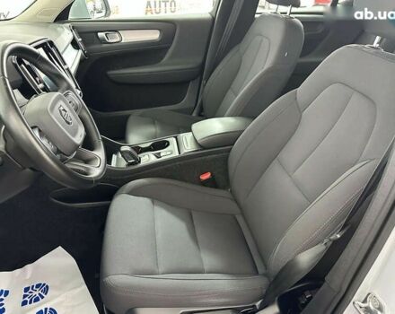 Вольво XC40, объемом двигателя 2 л и пробегом 194 тыс. км за 24850 $, фото 10 на Automoto.ua