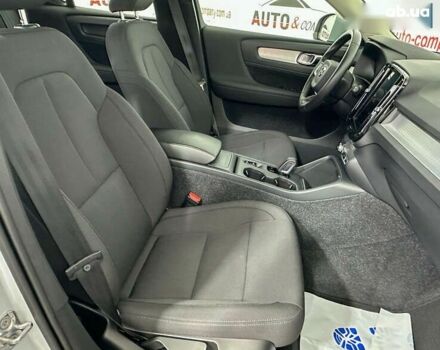 Вольво XC40, объемом двигателя 2 л и пробегом 194 тыс. км за 24850 $, фото 7 на Automoto.ua
