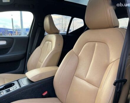 Вольво XC40, объемом двигателя 2 л и пробегом 73 тыс. км за 26800 $, фото 19 на Automoto.ua