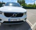 Вольво XC40, объемом двигателя 1.97 л и пробегом 12 тыс. км за 25300 $, фото 1 на Automoto.ua