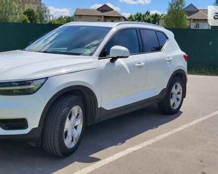 Вольво XC40, объемом двигателя 1.97 л и пробегом 12 тыс. км за 25300 $, фото 17 на Automoto.ua