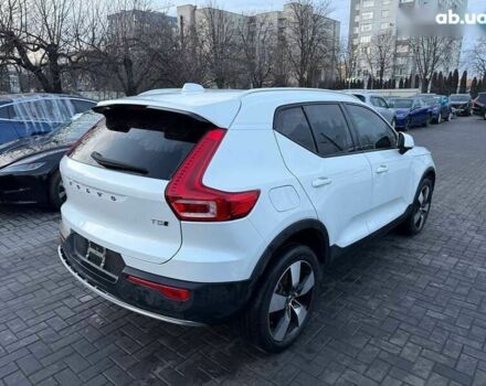 Вольво XC40, объемом двигателя 2 л и пробегом 34 тыс. км за 13000 $, фото 3 на Automoto.ua