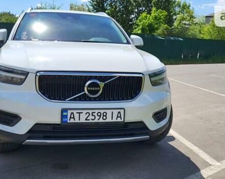 Вольво XC40, объемом двигателя 1.97 л и пробегом 12 тыс. км за 25300 $, фото 16 на Automoto.ua