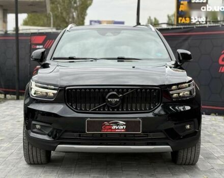 Вольво XC40, объемом двигателя 2 л и пробегом 44 тыс. км за 25900 $, фото 2 на Automoto.ua