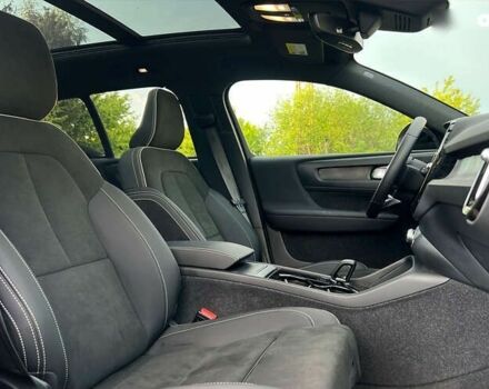 Вольво XC40, объемом двигателя 0 л и пробегом 6 тыс. км за 28590 $, фото 9 на Automoto.ua