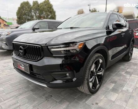 Вольво XC40, объемом двигателя 2 л и пробегом 44 тыс. км за 25900 $, фото 3 на Automoto.ua