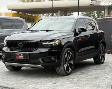 Вольво XC40, объемом двигателя 2 л и пробегом 44 тыс. км за 25900 $, фото 4 на Automoto.ua