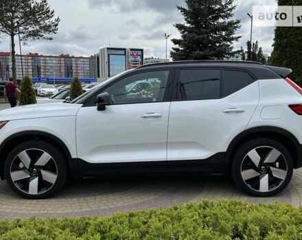 Вольво XC40, объемом двигателя 0 л и пробегом 2 тыс. км за 46400 $, фото 3 на Automoto.ua