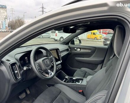 Вольво XC40, объемом двигателя 0 л и пробегом 31 тыс. км за 32500 $, фото 12 на Automoto.ua