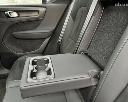 Вольво XC40, объемом двигателя 0 л и пробегом 31 тыс. км за 32500 $, фото 24 на Automoto.ua