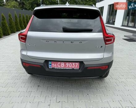 Вольво XC40, объемом двигателя 1.97 л и пробегом 30 тыс. км за 34900 $, фото 8 на Automoto.ua