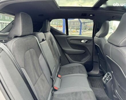Вольво XC40, объемом двигателя 0 л и пробегом 31 тыс. км за 32500 $, фото 21 на Automoto.ua