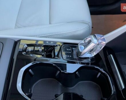 купить новое авто Вольво XC40 2024 года от официального дилера Автоцентр Поділля Вольво фото