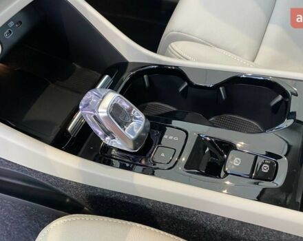 купить новое авто Вольво XC40 2024 года от официального дилера ТзОВ «Імпері Моторз» Вольво фото