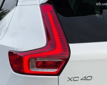 Вольво XC40 2024 в Луцке на Automoto.ua Вольво XC40, объемом двигателя 2 л и пробегом 3 тыс. км за 37899 $, фото 23 на Automoto.ua