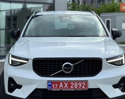 Вольво XC40, объемом двигателя 1.97 л и пробегом 0 тыс. км за 45499 $, фото 1 на Automoto.ua