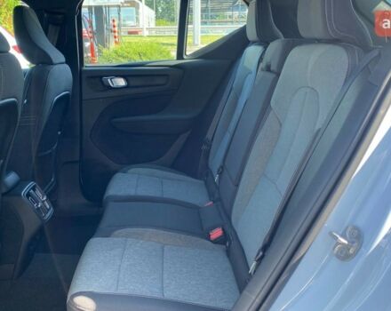 купить новое авто Вольво XC40 2024 года от официального дилера Автоцентр Поділля Вольво фото