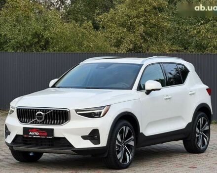 Вольво XC40 2024 в Луцке на Automoto.ua Вольво XC40, объемом двигателя 2 л и пробегом 3 тыс. км за 37899 $, фото 7 на Automoto.ua