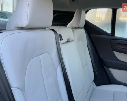 купить новое авто Вольво XC40 2024 года от официального дилера Автоцентр Поділля Вольво фото