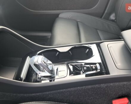 Вольво XC40, объемом двигателя 1.97 л и пробегом 0 тыс. км за 54551 $, фото 13 на Automoto.ua