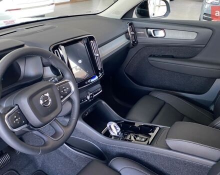 купить новое авто Вольво XC40 2024 года от официального дилера Автоцентр AUTO.RIA Вольво фото