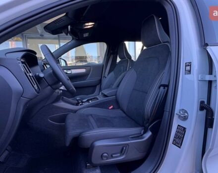 купить новое авто Вольво XC40 2025 года от официального дилера Автоцентр Поділля Вольво фото